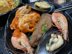 -钱小主·自助回旋烤肉火锅餐厅(东方新天地店)