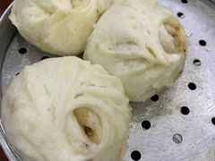 -胡成记口蘑龙眼包子(盐道街店)