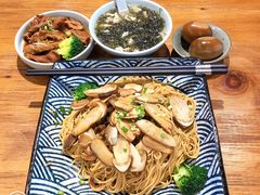 松茸干拌面-囿面传统制面馆(中央路店)