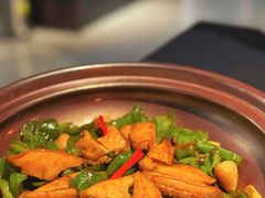 螺丝辣椒炒鲍鱼-鲁采LU STYLE(新天地店)