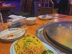 -山河屯铁锅炖(哈西站店)