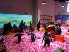 -蒙特利亲子乐园