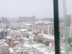 -荣誉国际酒店-云顶旋转餐厅