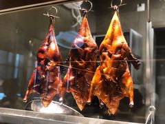 -蝴蝶里·粤菜·点心(滨江龙湖店)