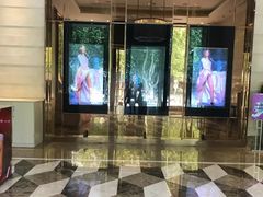-乐界KTV(虹桥中心店)