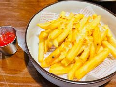 -芭莉与彩虹西餐厅(成都合生汇店)