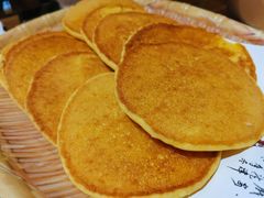 黄金玉米饼-东来菜馆•手抓海鲜家常菜•海鲜锅贴(鸽子窝店)