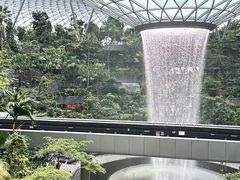 -樟宜机场免税店
