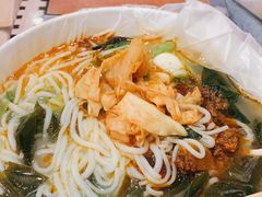 -二钢串叔麻辣烫(华龙大厦店)