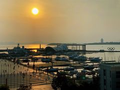 -青岛海尔洲际酒店