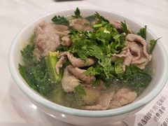 -犇逸·乐山跷脚牛肉·四川现炒(览海店)