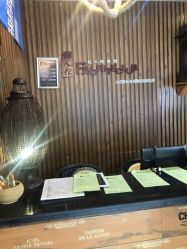 -红人馆造型世爵国际