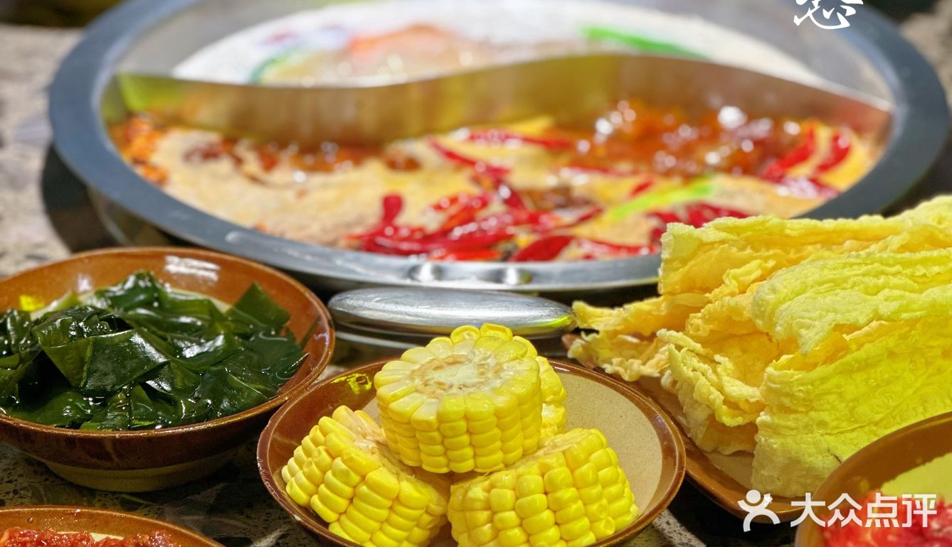 吃了几口才发现…这家重庆火锅店是真的宝藏