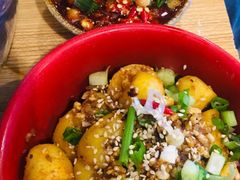 -拐枣巷小串串(财大店)