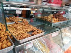面包甜点陈列柜-爱德顺糕点食屋(利民道店)