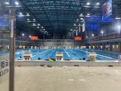 -奥冠体育华师附中恒温游泳馆