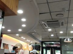 -南城香·饭香串香馄饨香(青年路店)