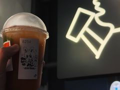 -喜茶(广州滨江宏岸店)