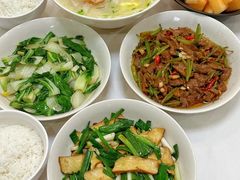 -天鹅到家·保姆月嫂育儿嫂(朝阳店)