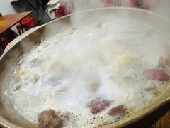 -威邵鸡煲(西华路总店)