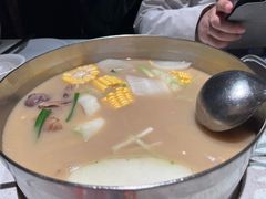 -肥仔文澳门猪骨煲(南京西路店)