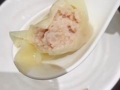 刀鱼馄饨-老半斋(福州路店)