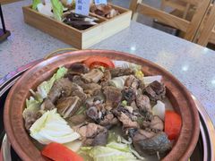 -阿婆情腊排骨火锅(金虹路店)