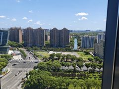 -上海虹桥西郊假日酒店