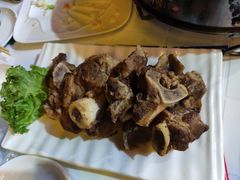 -黑胡子海盗主题餐厅海鲜烧烤