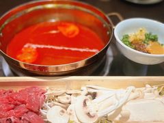 -叶芭蕉·铜锅酸汤牛肉(高铁吾悦店)