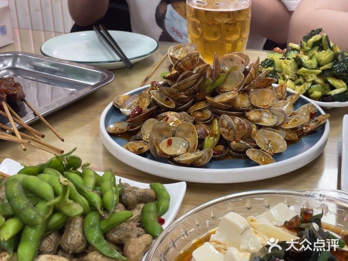 路边摊胡同里(星城商厦店)图片
