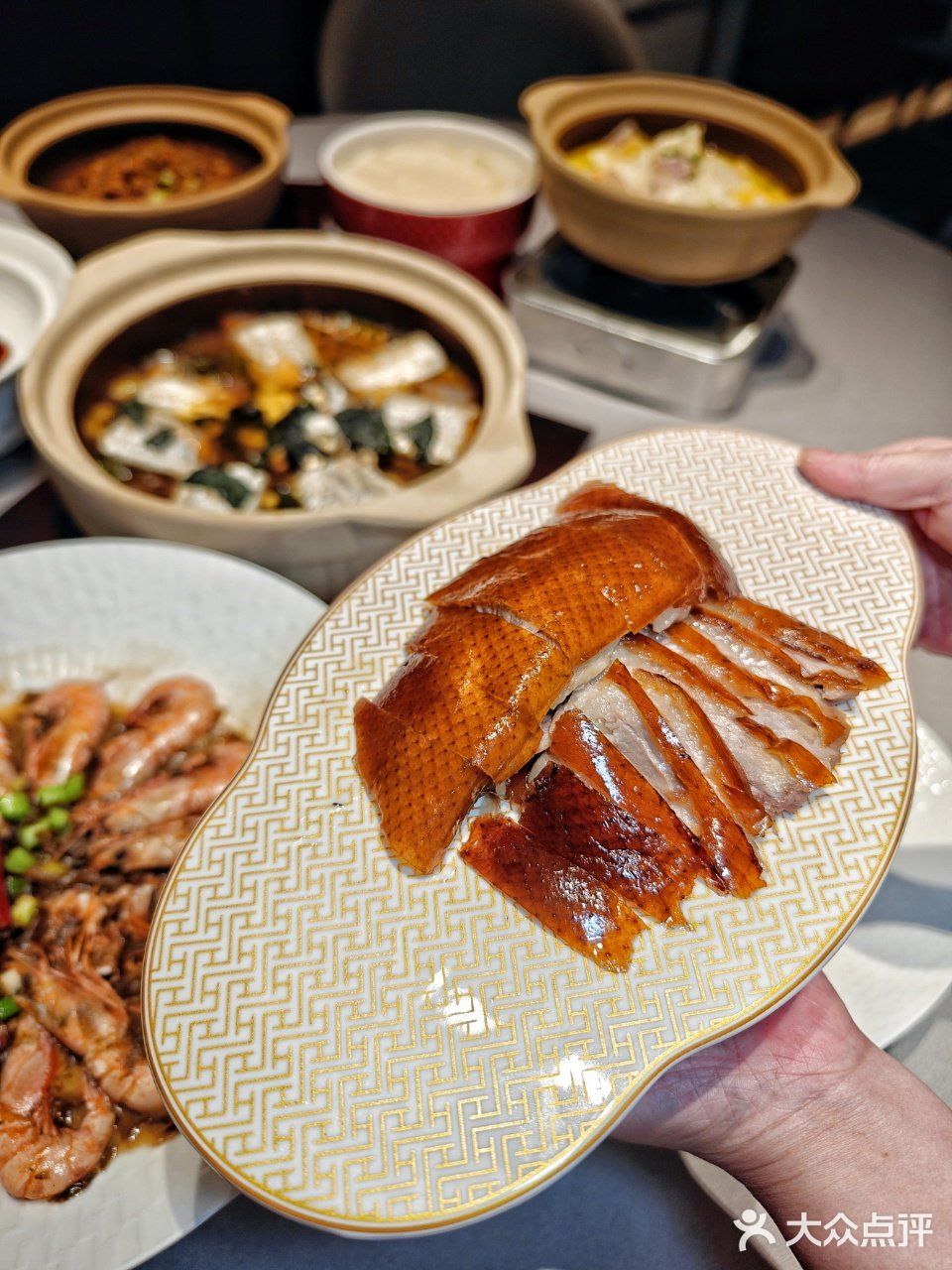 这家新店我已经替你试过了，引领海鲜新食尚‼️