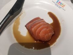 三文鱼-领鲜活海鲜榴莲自助火锅(东门店)