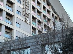 -乔波室内滑雪场