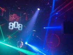 -808 LiveHouse