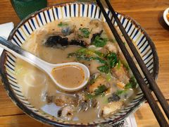 -鲜越鲜鱼粉(财富购物中心店)