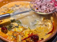 -洱火云南酸菜牛肉火锅(石景山当代商城店)