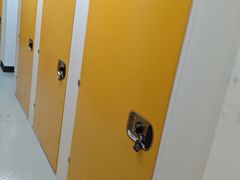 -安东易迷你自助仓储寄存仓库(顾戴路店)