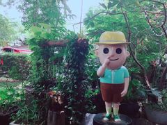 -莓园冰淇淋店