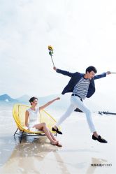 俏皮可爱-巴黎婚纱摄影工作室