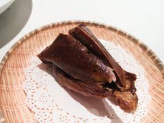 黄泥烧鸽子-燕郊烧鸽子(酷车小镇店)