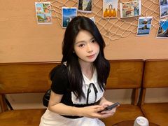 -椰吉满•鲜椰饮品(侨港黑金冠好店)