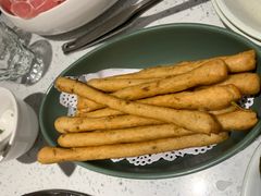 茴香小油条-gleeglee乐溢亦茶(合生汇店)