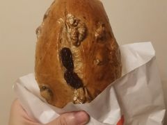核桃提子麦包-洪記餅店(虹泉路店)