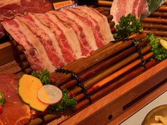 -轻烧烤肉(光谷步行街店)