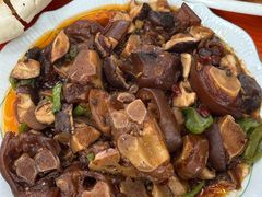 -丹水桥地锅鱼·翘嘴鲌·地方特色全鱼宴(丹江口大坝店)