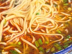 -陇上全荟兰州传统牛肉面(延吉路店)