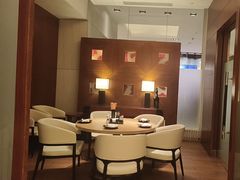 -怡咖啡海鲜自助餐厅(浦东香格里拉店)