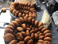 -蓝田九大碗民俗食府(蓝田店)