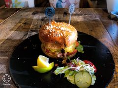 -HIGH FIVE哈福手工汉堡(桂林路店)